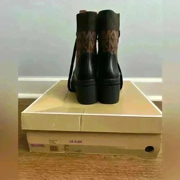 Michael Kors Brea leather jacquard boot - Picture 4 of 5